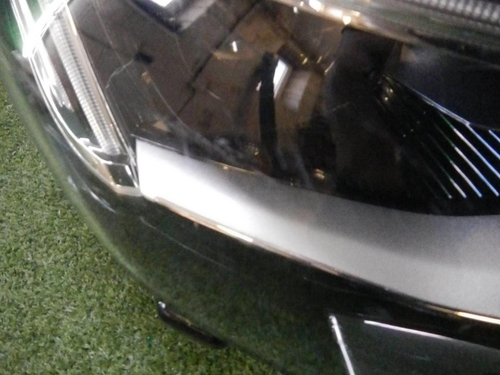Фара правая Opel Grandland (2017-2021) LED