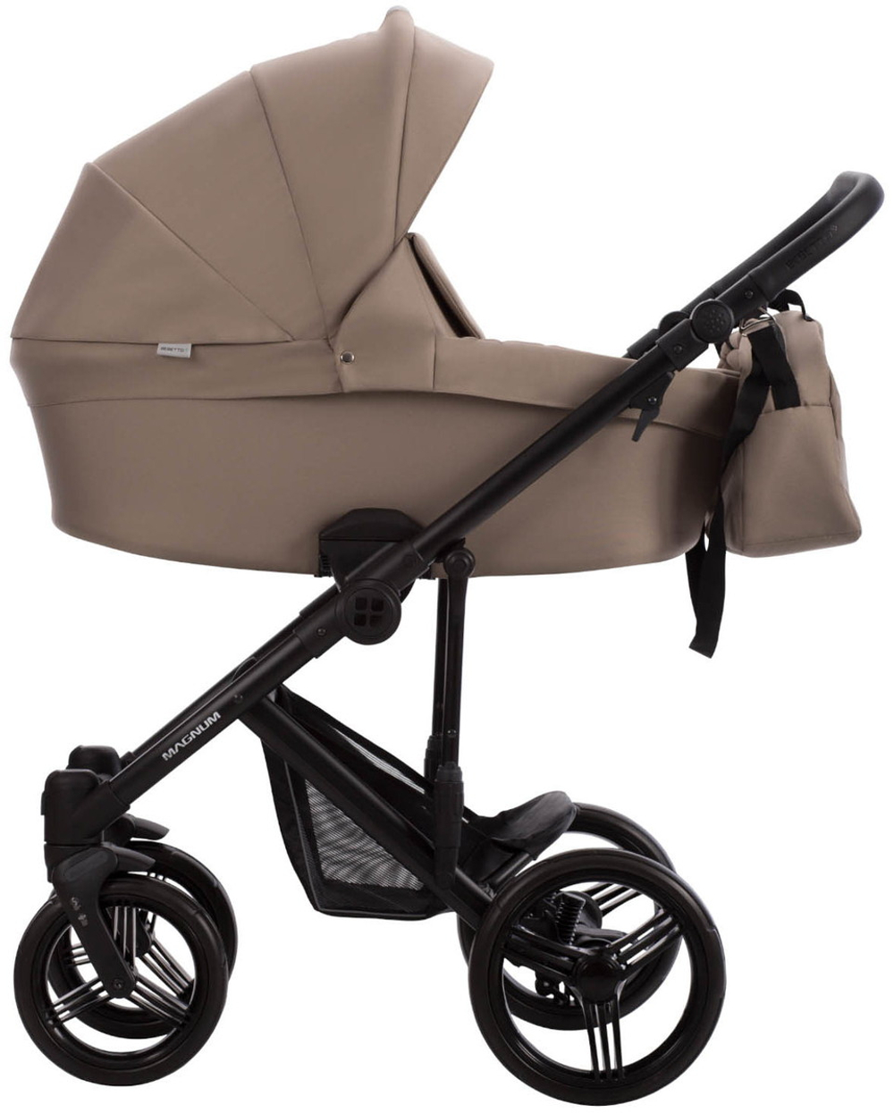 Детская коляска Bebetto Magnum Light 3 в 1 с автокреслом Avionaut Cosmo 01 бежевый