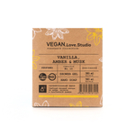 Косметический набор VEGAN.Love.Studio «Vanilla, Amber, Musk» (гель для душа 300 мл + мыло для рук 300 мл)