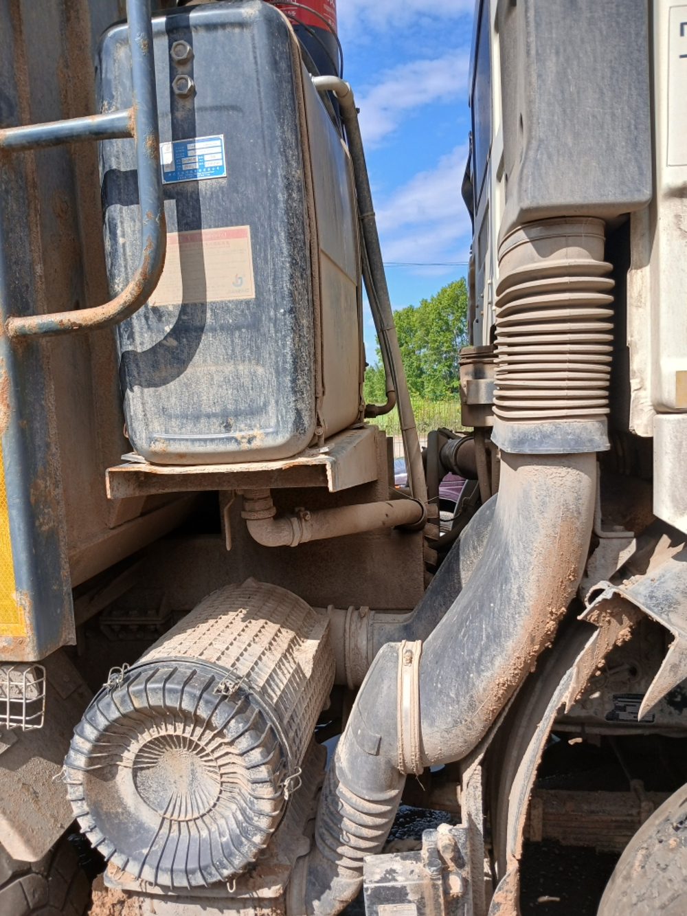 FAW J6 8x4 Самосвал СА3310Р66K24T4E5 (Дизельный, 11,1 л, 420 л.с., МТ)
