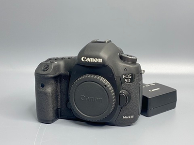 Canon 5D Mark III 45500 кадров