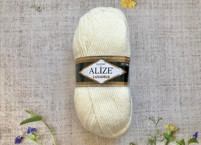 Пряжа ALIZE "Lana Gold Classic". 62 молочный