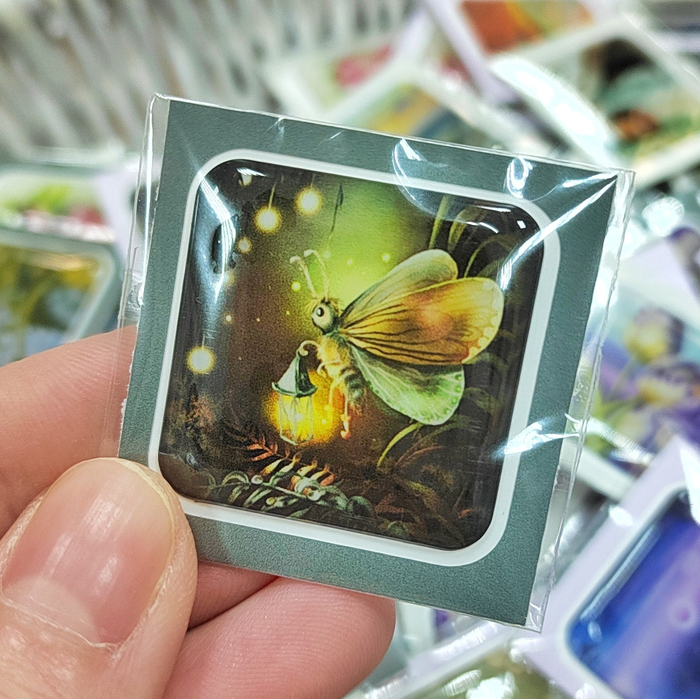 Объемная наклейка Мотылек