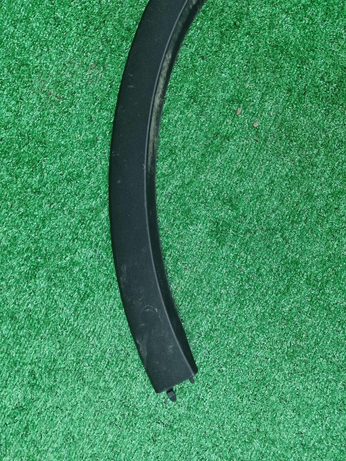 Расширитель задний правый Volvo XC40 (2017-н.в.)