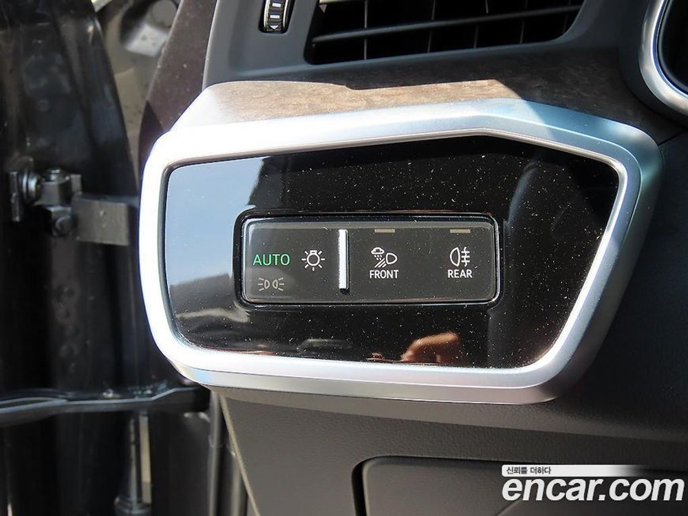 Audi A6 (C8) 45 TDI Quattro Premium (10.2020)