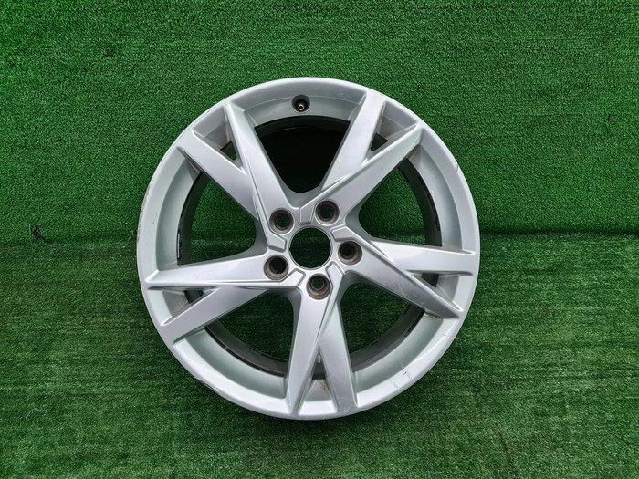 Диск литой R17 Audi A4 B9 (2015-н.в.)