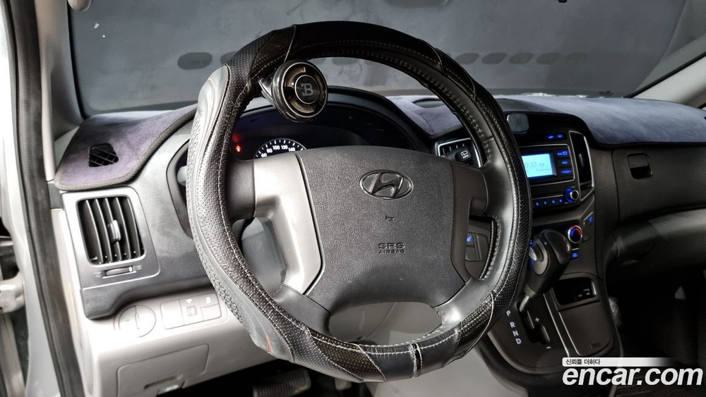 Hyundai The New Grand Starex Van 3-х местный (12.2019)