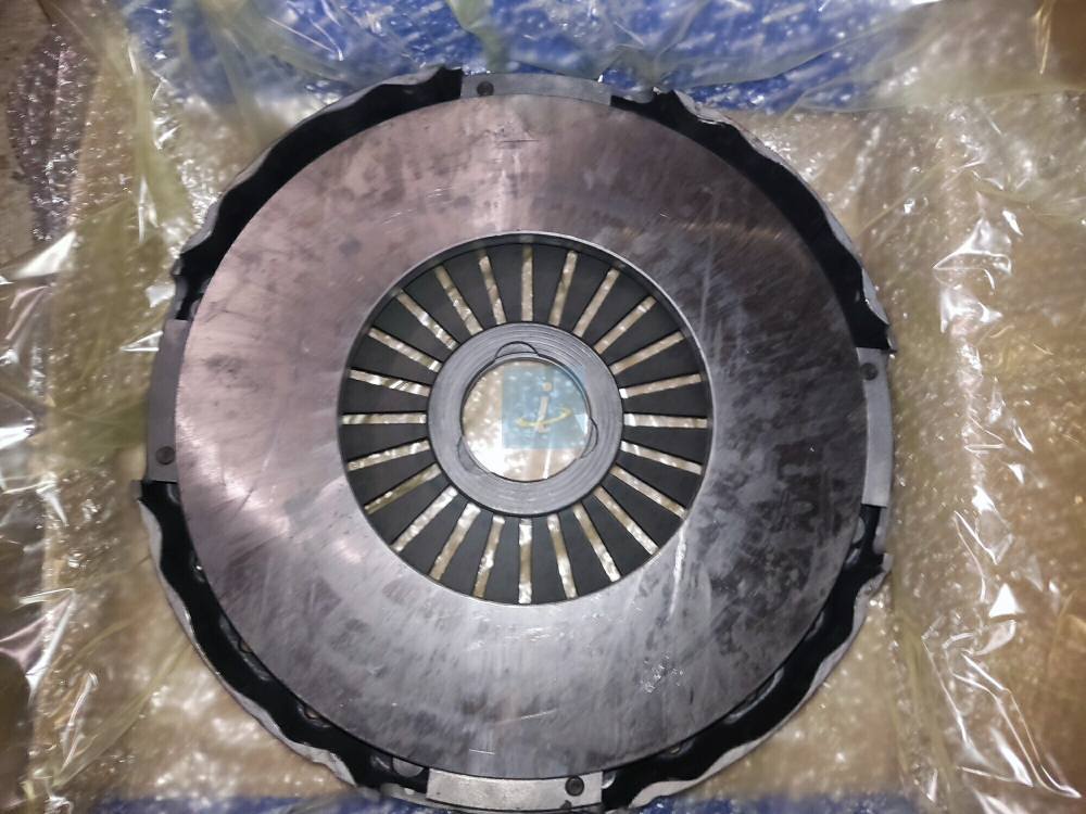 Диск нажимной с кожухом в сборе 187.1601090