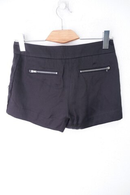 Шорты Bebe лаконичные 44 размер