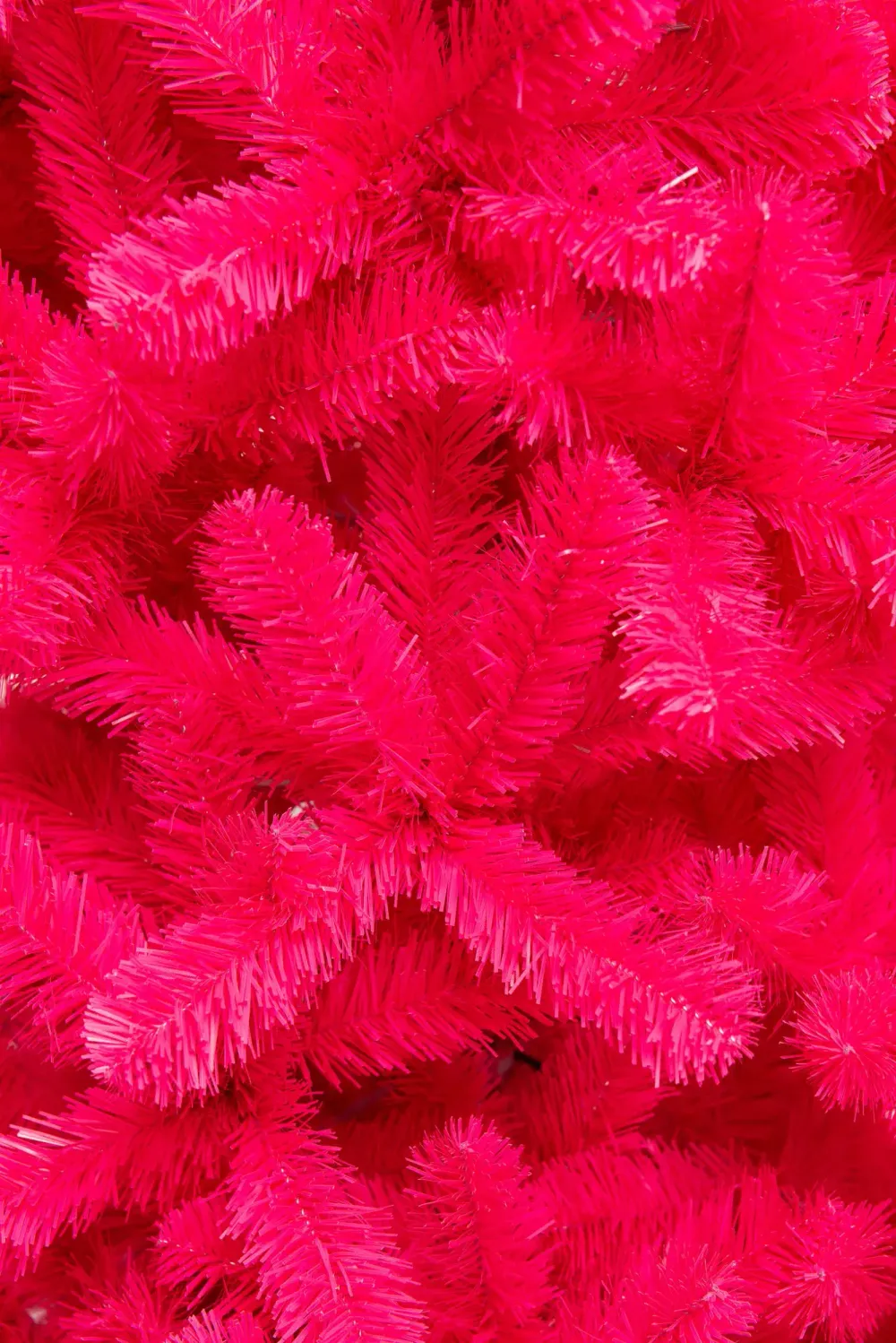 Искусственная розовая елка «Дерзкая Фуксия» (пвх) 180 см / 1,8 м