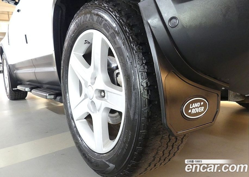 Land Rover Defender (L663) 110 D240 SE (12.2020)
