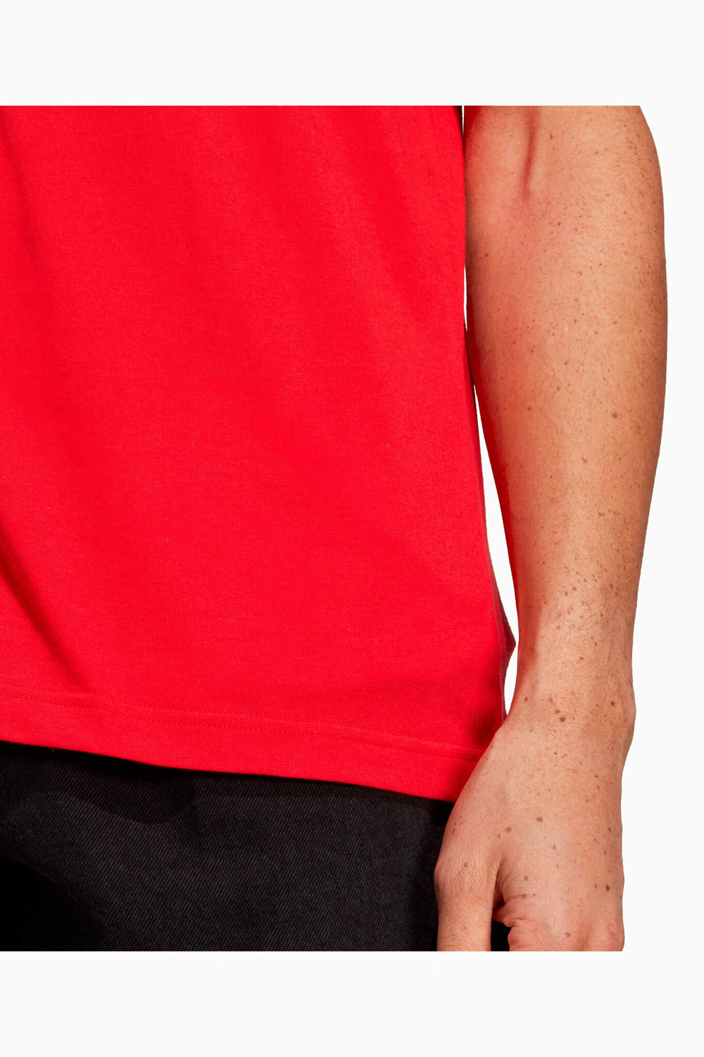 Футболка adidas Essentials Linear Logo Tee