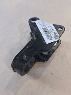 Кронштейн МАЗ двигателя левый ОАО МАЗ