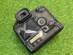 Canon EOS-1 Ds Mark III
