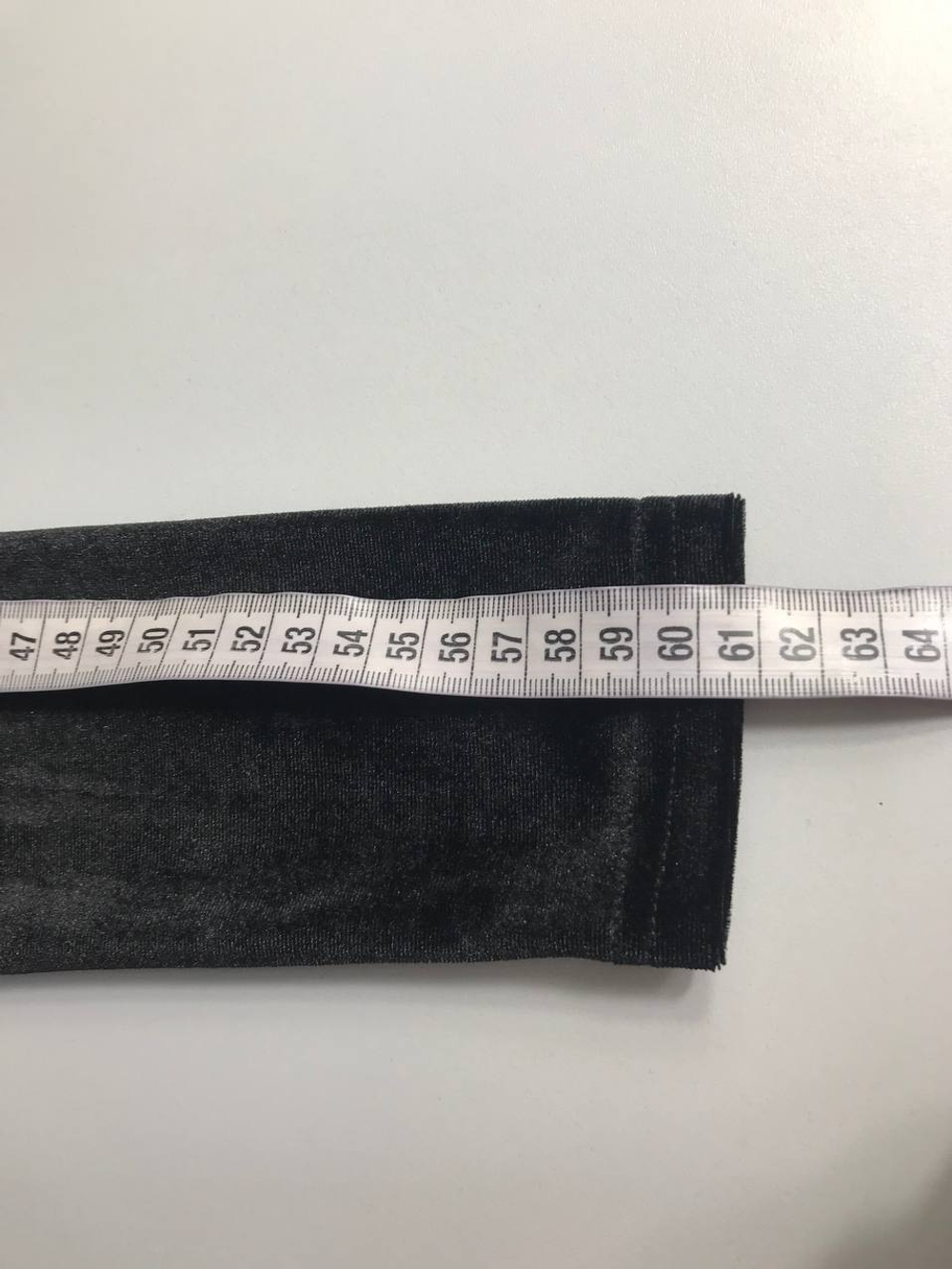 Платье Zolla бархатное, маркировка XS, визуально на 42 размер