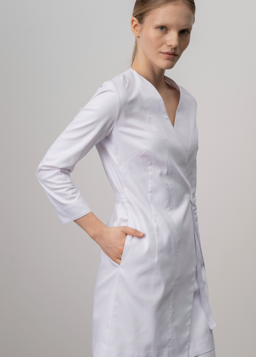 Медицинский халат с запахом