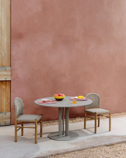 Уличный стол Sedalis из стали со столешницей из серо-коричневого алюминия Ø80 см Испания La Forma