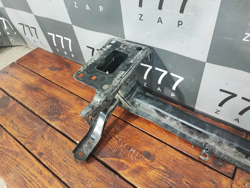 Усилитель переднего бампера Skoda Karoq 17-нв Б/У Оригинал 57A807119