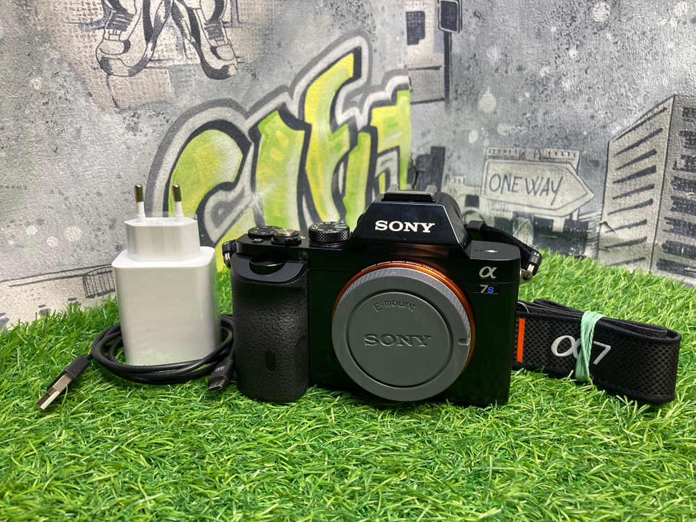 Sony A7S (1.588 кадров) Покупка/Продажа