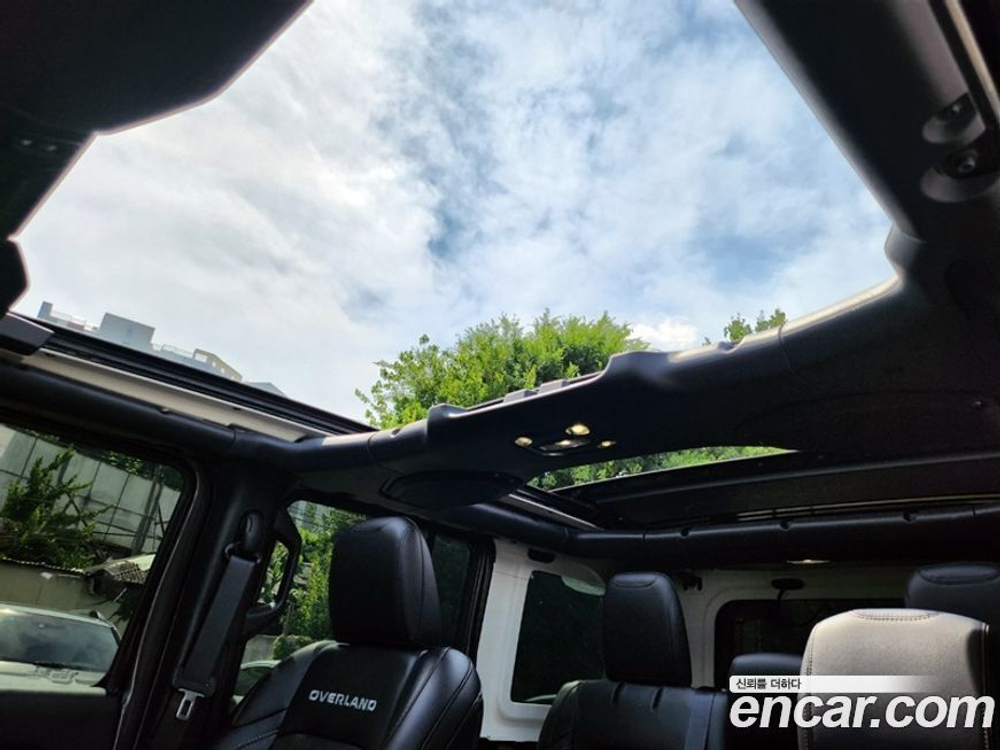 Jeep Wrangler (JL) 2.0 Overland Power Top 4 двери (07.2021)