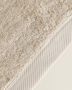 Zara Home - Гладкое махровое хлопковое банное полотенце (500 гхм2), бежевый, 90х150 см