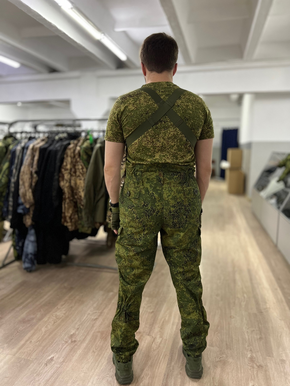 Костюм горка 6 весна лето / зеленая цифра