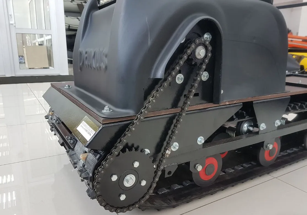 Мотобуксировщик PAXUS 650 AVANT 13 л.с. HONDA