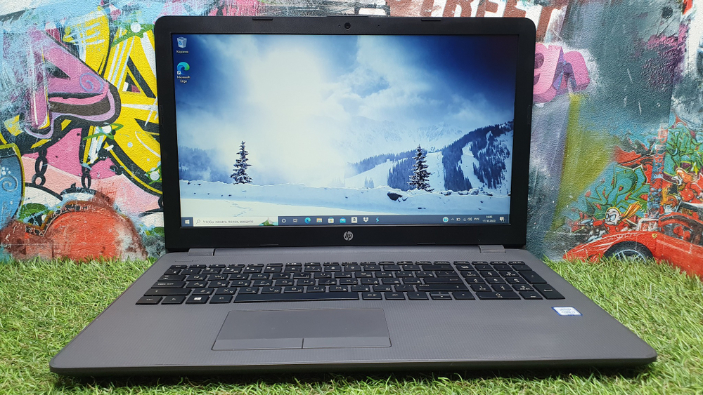 Ноутбук HP i3-7/4Gb/250 G6 1XN46EA/Windows 10