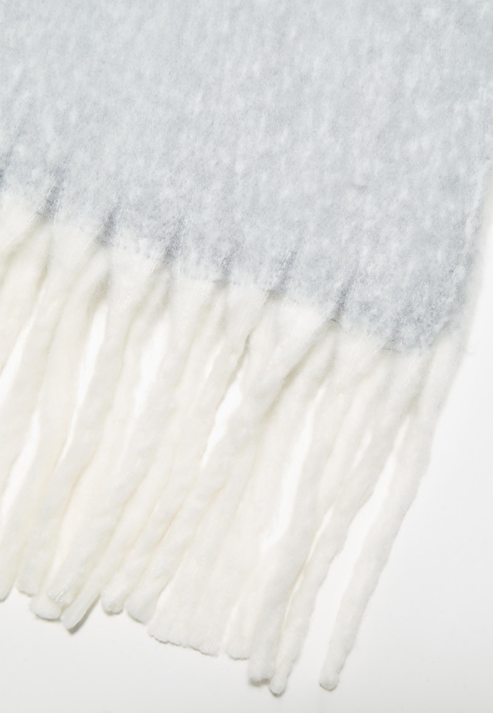 STRADIVARIUS Шарф с эффектом омбре, серый меланж