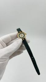 Часы тёмно-зелёные Gucci