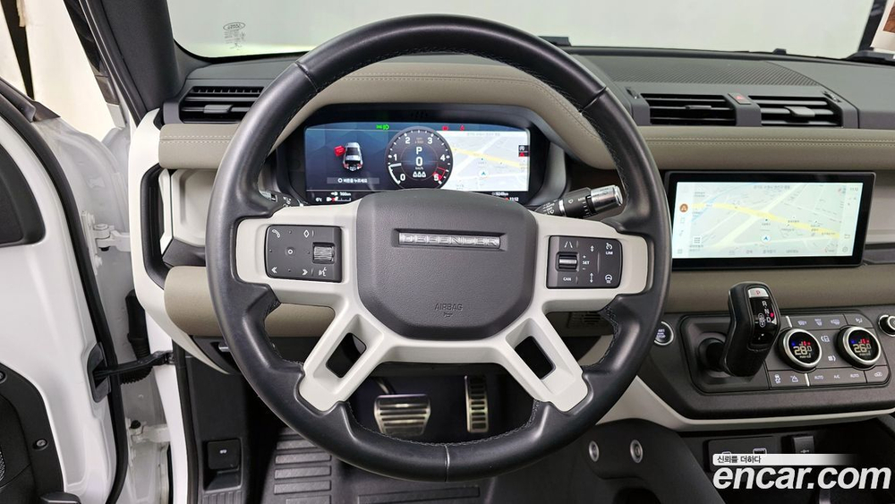 Land Rover Defender (L663) 90 D250 SE (01.2022)