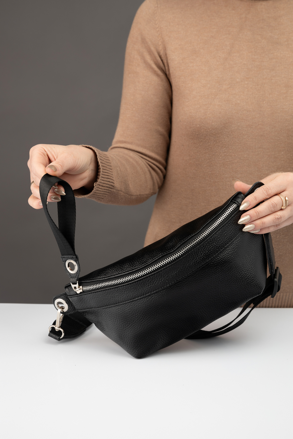 Сумка кросс-боди поясная бананка