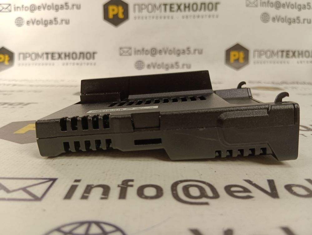 Control Techniques SI-Applications Plus 82400000016500 новое