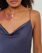 Платье-комбинация в черничном цвете