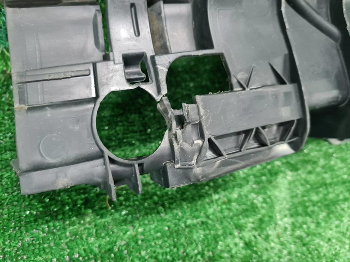 Кронштейн заднего бампера Mercedes V W639 (2010-2014)