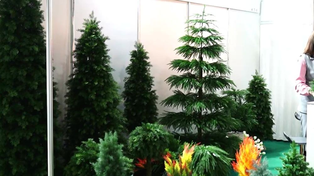 Искусственная ель «Араукария чилийская» (Литая хвоя) 180 см / 1,8 м