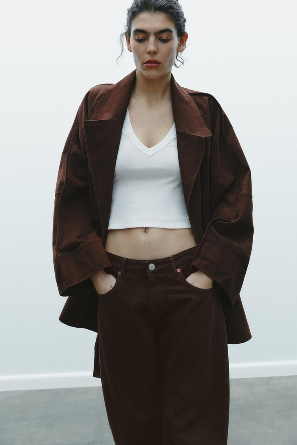 ZARA ФУТБОЛКА С V-ОБРАЗНЫМ ВЫРЕЗОМ, БЕЛЫЙ