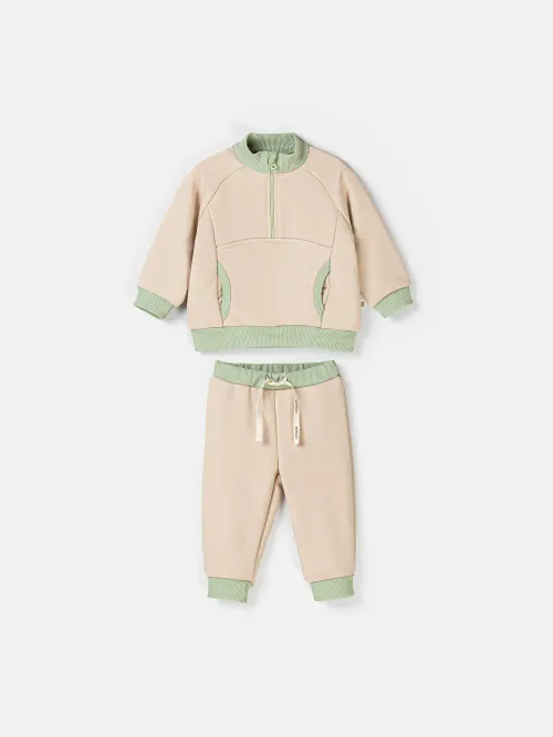 Костюм с олимпийкой 