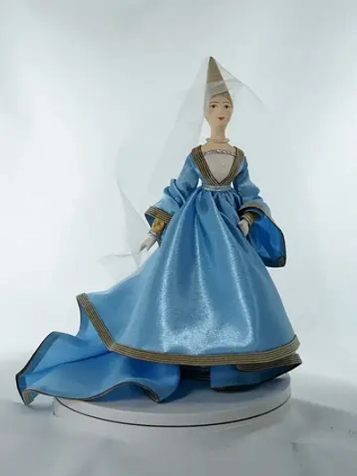 Кукла коллекционная Дама в Готическом стиле Франция 15 век