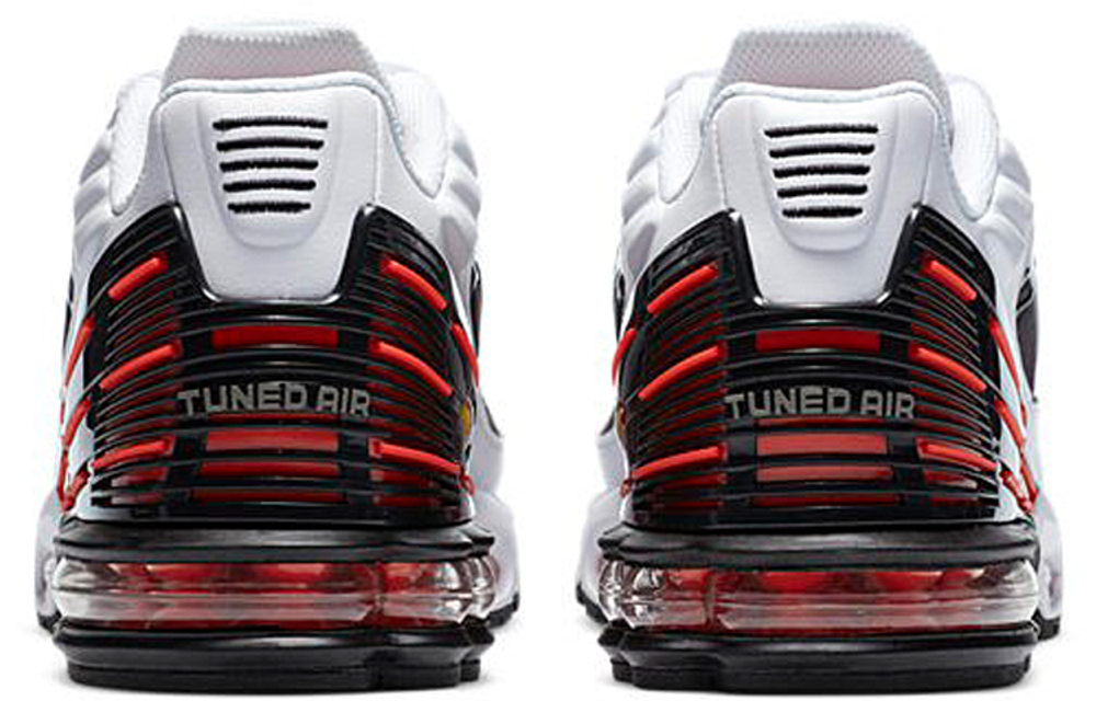 Кроссовки Nike Air Max Plus