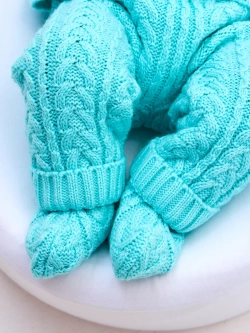 вязаный костюм для новорожденных