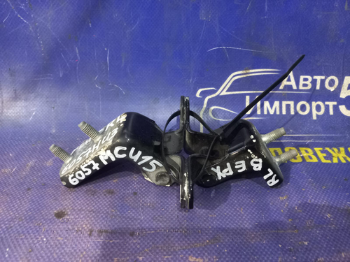 Петля двери задней левой TOYOTA HARRIER 1997-2003