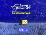 Ручка двери передней правой салонная NISSAN SUNNY 1994