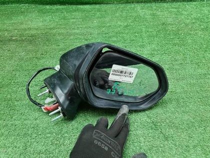 Зеркало правое Toyota Camry xv70 (2017-нв) 8 конт