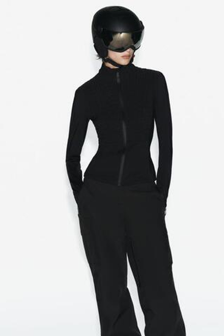 ZARA ЛЕГКАЯ СТЕГАНАЯ КУРТКА SKI COLLECTION, ЧЕРНЫЙ