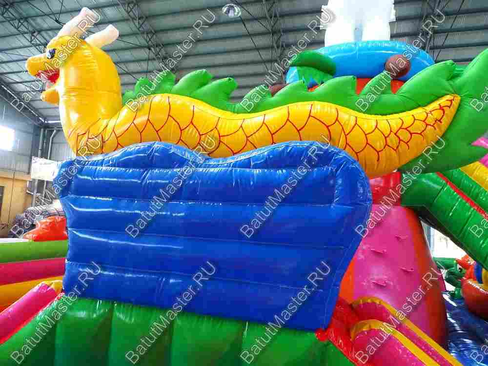 Коммерческий надувной батут "Звериный фестиваль" 19*10*8,5 м
