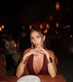 Браслет под золото с мятой фактурой