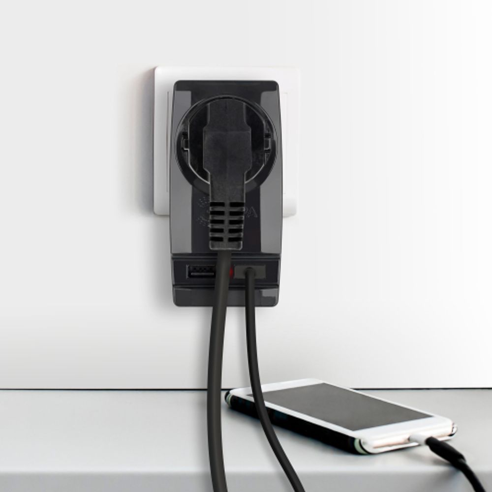 Разветвитель электрический ЭРА SP-1e-USB-B на 1 розетку + 2 USB с заземлением 16А черный | Тройники