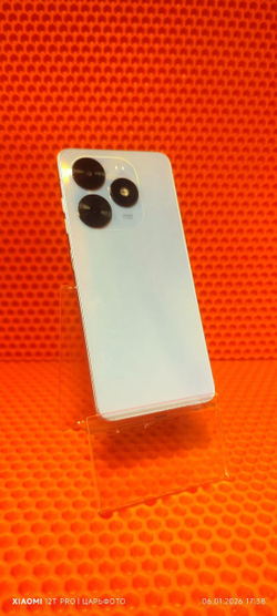 Смартфон TECNO spark 2024