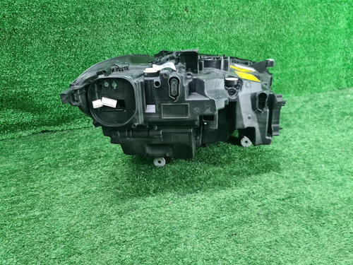Фара левая BMW 8er G14 G15 G16 (2018-2022) Laser